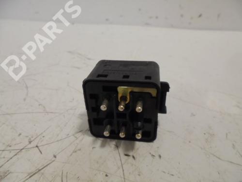 Mirror switch MERCEDES-BENZ E-CLASS (W124) E 300 Turbo-D 4-matic (124.333) | BP6930777I25 
