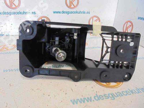 Gear lever RENAULT MEGANE III Hatchback (BZ0/1_, B3_) 1.2 TCe (BZ2B, BZ11) | BP7428955M90 