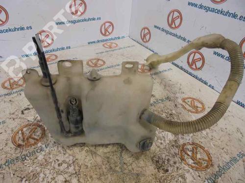 Used Windscreen washer tank BMW 5 (E39) 528 i (193 hp) 7428527