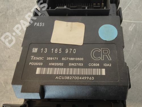 Fuse box OPEL VECTRA C (Z02)  | BP11860531E1 