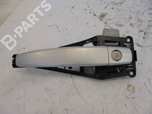 Used Front left exterior door handle OPEL ZAFIRA / ZAFIRA FAMILY B (A05) 2.2 (M75) (150 hp) 10270432