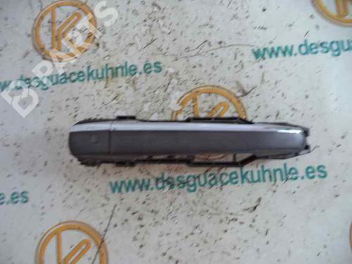 Used Front right exterior door handle MERCEDES-BENZ C-CLASS (W202) C 250 Turbo-D (202.128) (150 hp) 2457386