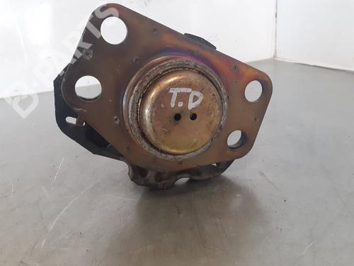 Used Engine mount RENAULT CLIO I (B/C57_, 5/357_) [1990-1999]  10270797