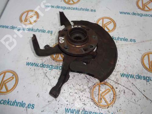 Used Right front steering knuckle VW POLO CLASSIC (86C, 80) [1985-1994]  2703913