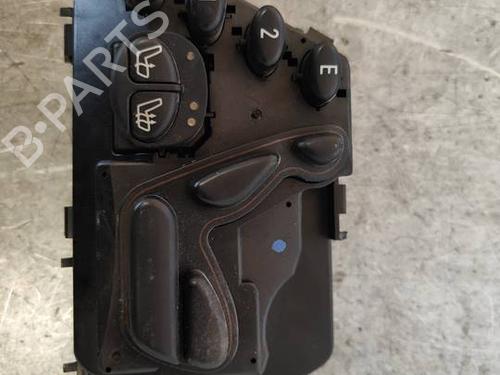 Used Switch Switch MERCEDES-BENZ S-CLASS (W220, V220) S 320 CDI (220.026, 220.126) (197 hp) 39533055 39533055