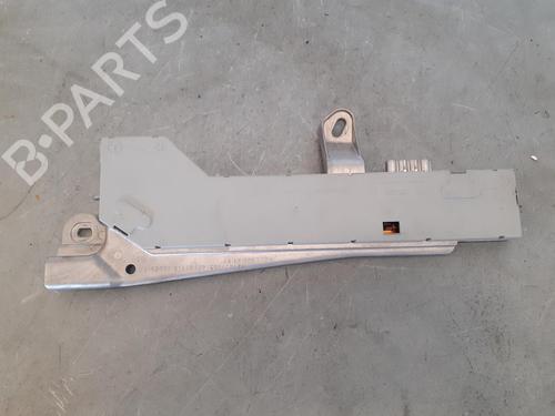 Antenne/Base MERCEDES-BENZ E-CLASS (W211) E 270 CDI (211.016) (177 hp) 14189119