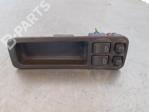 Venstre fortil elrude kontakt VOLVO S40 I (644) 1.8 (115 hp) 7227203