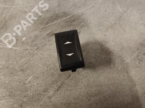 Used Left rear window switch FORD MONDEO III Saloon (B4Y) [2000-2007]  11133552