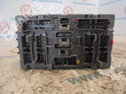Fuse box PEUGEOT 406 (8B) 2.1 TD 12V | BP2477018E1 