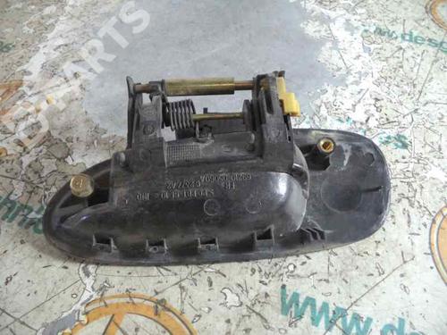 Front right exterior door handle TOYOTA AVENSIS Liftback (_T22_) 1.6 i (AT220_, AT220R) | BP3527093C129 