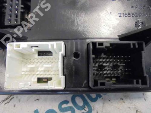 Fuse box RENAULT LAGUNA II (BG0/1_) 1.8 16V (BG06, BG0J, BG0M) | BP2495786E1 