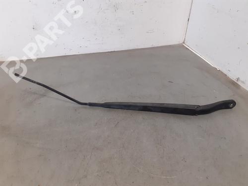 Used Front windshield wiper arm RENAULT MEGANE III Hatchback (BZ0/1_, B3_) 1.2 TCe (BZ2B, BZ11) (116 hp) 9506060