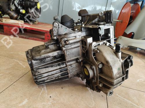 Gearbox ALFA ROMEO GT (937_) 1.9 JTD (937CXN1B) | BP21192461M3 