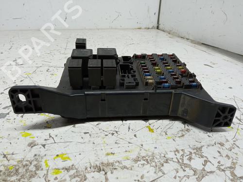 Fuse box FORD MONDEO III Saloon (B4Y)  | BP11133282E1 