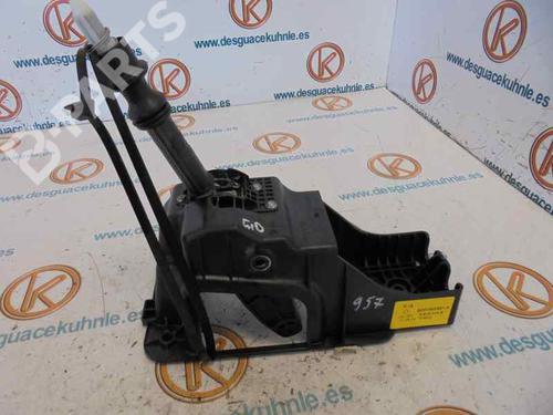 Gear lever RENAULT MEGANE III Hatchback (BZ0/1_, B3_) 1.2 TCe (BZ2B, BZ11) | BP7428955M90 
