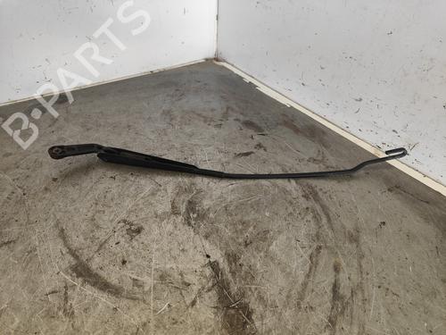 Used Front windshield wiper arm SKODA OCTAVIA I (1U2) [1996-2010]  27636388