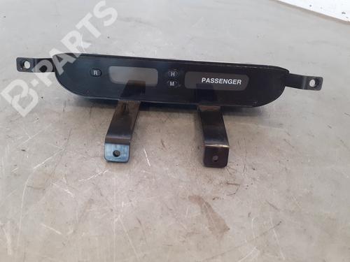 Used Display monitor KIA CARENS III MPV (UN) [2006-2013]  11663443