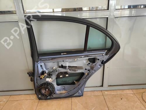 Right rear door MERCEDES-BENZ E-CLASS (W211) E 270 CDI (211.016) | BP15511303C5 