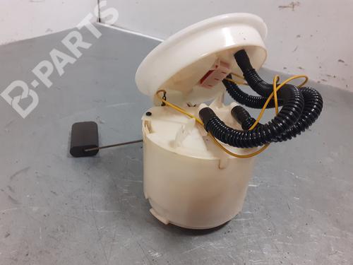 Fuel pump FORD MONDEO III Saloon (B4Y) 2.0 TDCi | BP8877179M76 