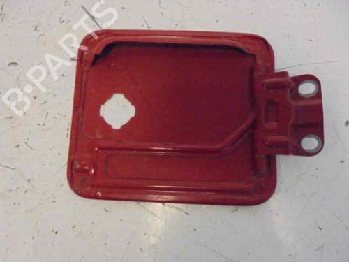 Tapa exterior combustible MITSUBISHI PAJERO IV (V8_W, V9_W) [2006-2024]  12558289