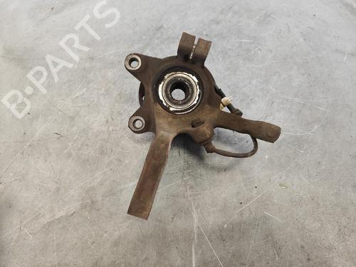 Used Left front steering knuckle RENAULT CLIO II (BB_, CB_) [1998-2016]  12515512