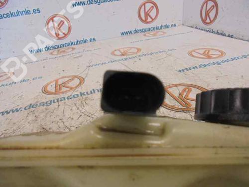 Brake master cylinder VW POLO III (6N1) 45 1.0 | BP2494264M77 
