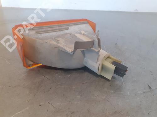 Right front indicator OPEL CORSA A Hatchback (S83) 1.2 S (F08, M08, F68, M68) | BP8877056C33 