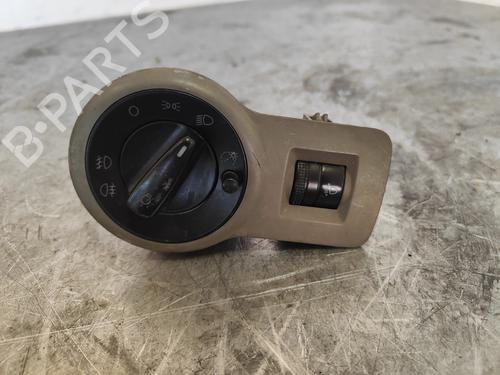 Forlygtekontakt SKODA OCTAVIA I (1U2) [1996-2010]  27651913