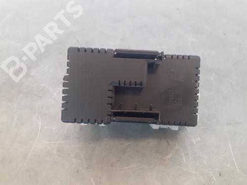 Used Fuse box VOLVO XC60 I SUV (156) [2008-2017]  10649954