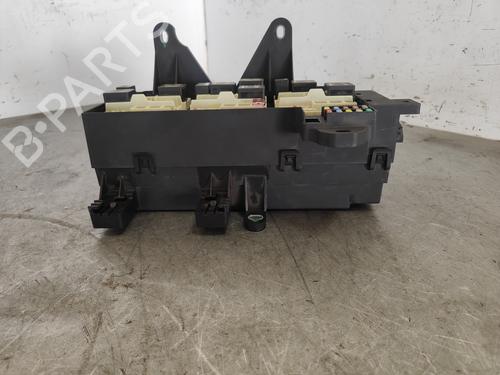 Fuse box JAGUAR XE (X760) 2.0 D AWD | BP29861977E1