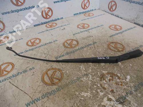 Used Front windshield wiper arm FORD FOCUS I (DAW, DBW) 1.8 TDCi (100 hp) 6631330