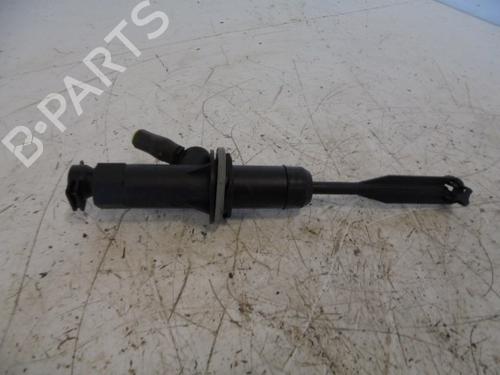 Used Clutch slave cylinder DACIA SANDERO [2008-2025]  14187464