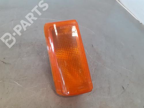 Used Right front indicator OPEL CORSA A Hatchback (S83) 1.2 S (F08, M08, F68, M68) (55 hp) 8877056