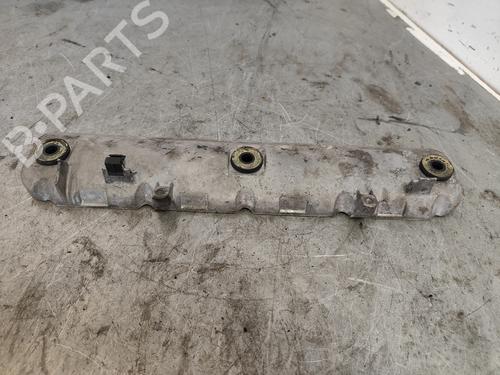 Used Valve cover NISSAN PRIMASTAR Van (X83) 1.9 dCi 100 (100 hp) 27512138