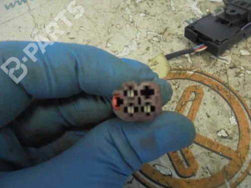 Steering wheel controls PEUGEOT 406 (8B) 2.1 TD 12V | BP2483259E15