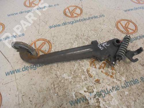 Pédale d'embrayage PEUGEOT 406 (8B) 2.1 TD 12V (109 hp) 8780084