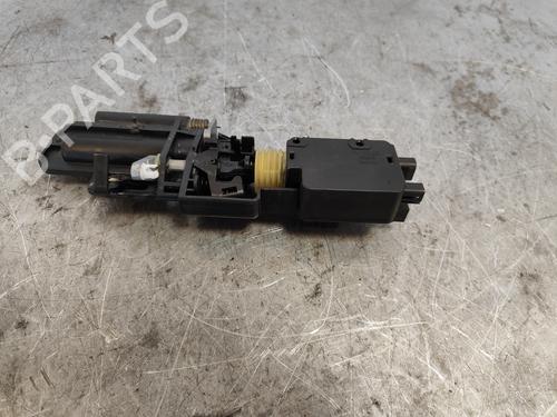 Tailgate handle MERCEDES-BENZ M-CLASS (W163) ML 320 (163.154) | BP25438372C132 