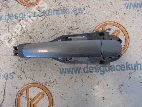 Front right exterior door handle VW PASSAT B5.5 Variant (3B6) 1.9 TDI (130 hp)null