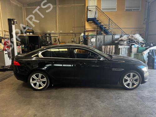 Switch JAGUAR XE (X760) 2.0 D AWD | BP29584921I30 