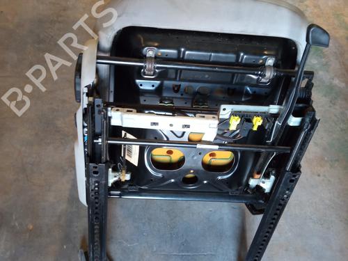 Right front seat MERCEDES-BENZ C-CLASS (W203) C 200 CDI (203.004) | BP2467261C16 