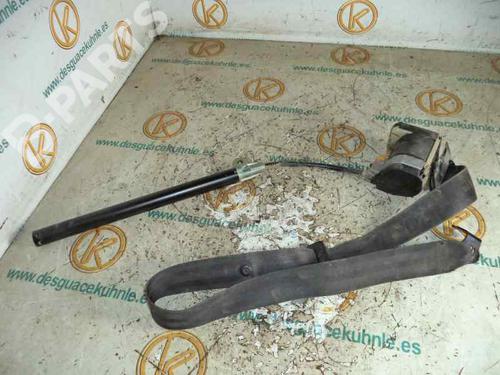 Used Front left seatbelt VW GOLF III (1H1) 1.8 (90 hp) 8755384