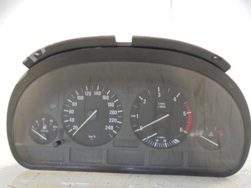 Used Instrument cluster BMW 5 (E39) 520 d (136 hp) 6690997