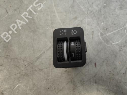 Forlygtekontakt VW SHARAN (7M8, 7M9, 7M6) 2.0 (115 hp) 15070673
