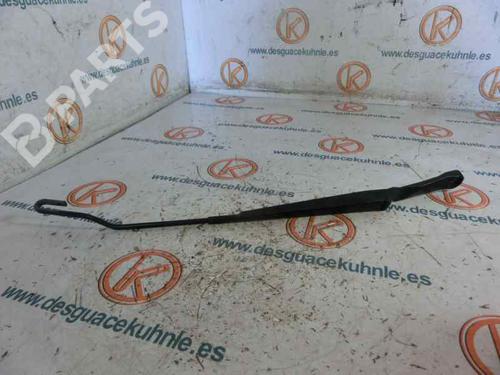 Used Front windshield wiper arm VW GOLF IV (1J1) 1.9 TDI (110 hp) 6630639