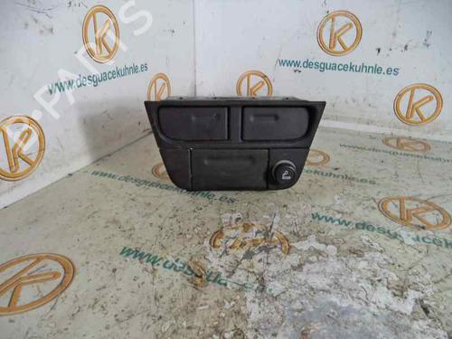 Instrumentbord OPEL VECTRA B (J96) 1.6 i 16V (F19) (100 hp) 2462338