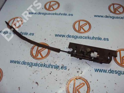 Used Tailgate handle NISSAN ALMERA II (N16) 2.2 Di (110 hp) 2448328