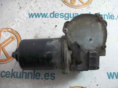 Used Front wiper motor FORD MONDEO II (BAP) 1.8 TD (90 hp) 2451917