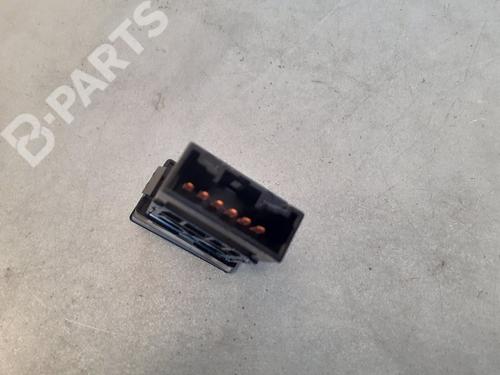 Switch HYUNDAI MATRIX (FC) | BP8359773I30