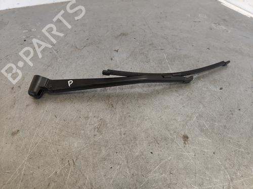 Used Rear windshield wiper arm BMW 1 (E87) 116 d (116 hp) 23986673