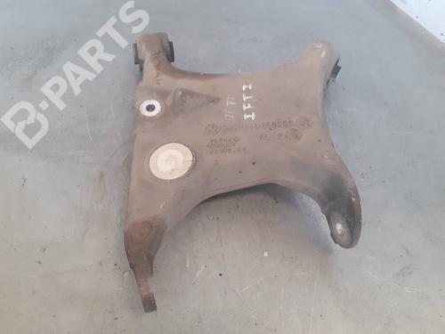 Venstre bagtil bærearm BMW 6 (E63) 630 i (272 hp) 9739353